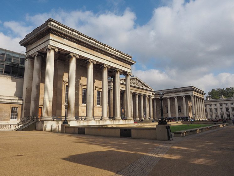 Tourists at British Museum in London