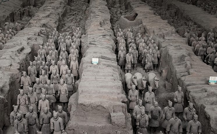 XIAN,CHINA -OCT 24 :The Terracotta Army or the "Terra Cotta Warr