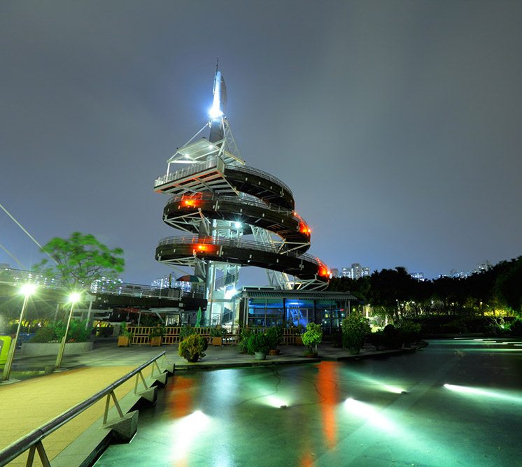 Waterfront park in Taipo at night