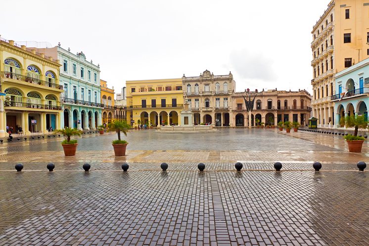 Raining in La Plaza Vieja,a landmark in Old Havana