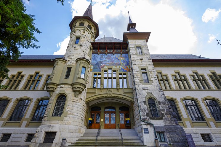 The Bern Historical Museum facade